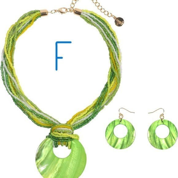 New Multi Strand  Colorful Beaded Necklace with Big Circle Shell Pendant - Picture 6 of 8